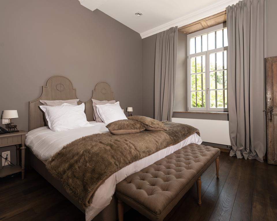 Chateau De Grandvoir Hotel Neufchâteau Buitenkant foto